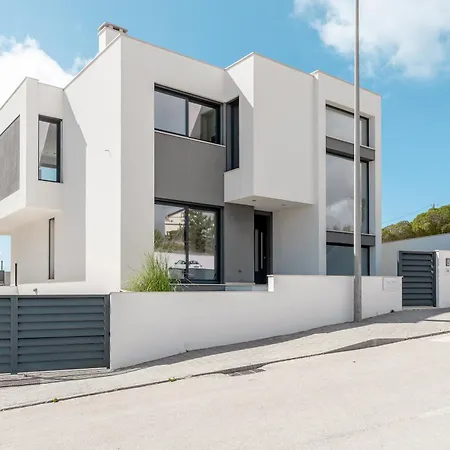 Villa Dino With Ocean View